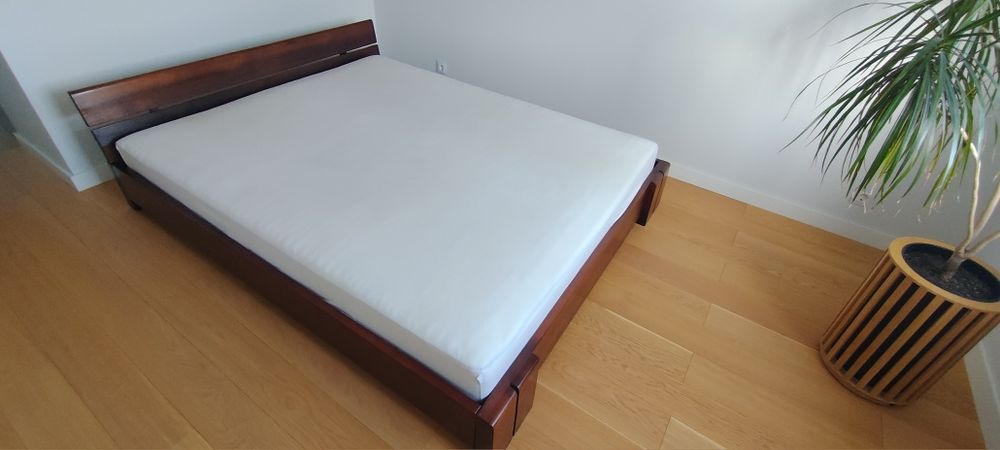 Łóżko drewniane 160x200