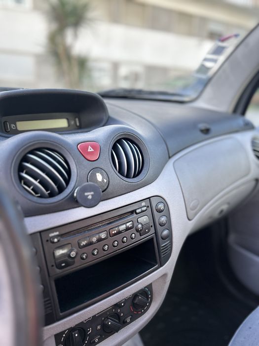 Citroen C3 2002  cinzento — photo 3