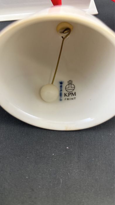 Dzwonek porcelsnowy KPM Berlin