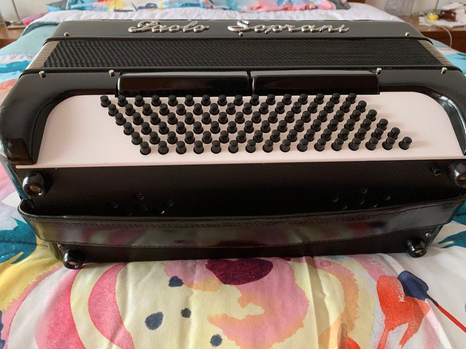 Acordeão Paolo Soprani