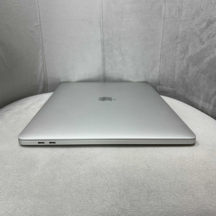 Custom MacBook Pro 16 2019 { i7 | 16gb | 512 ssd | AMD 5300-4gb } Гарантія . 21717SV