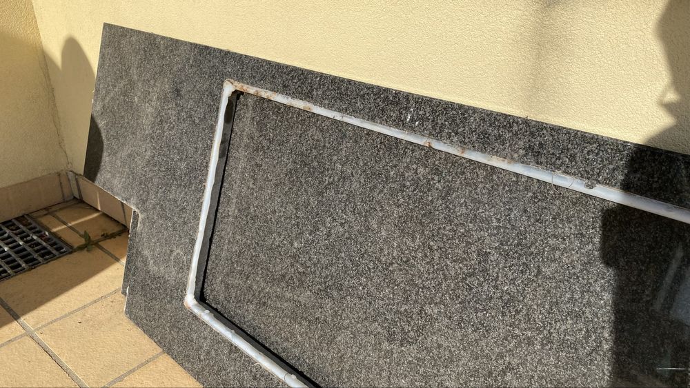 2 Placas Granito Preto Cozinha