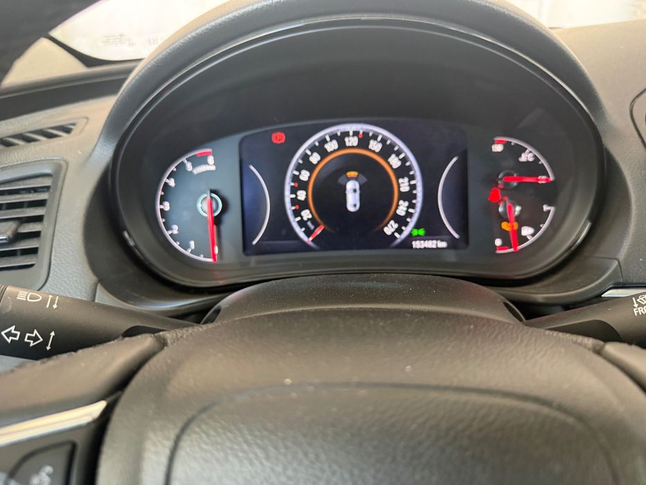 Opel INSÍGNIA Sports Tourer SW 2.0
