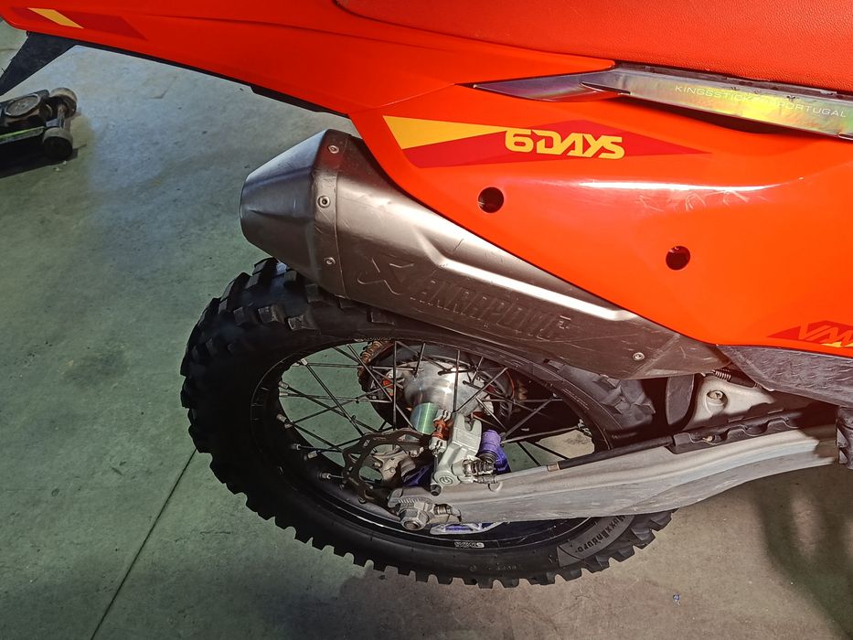 KTM 350 Sixdays 2025 matriculada