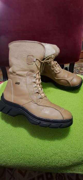 Черевики 40р зима Riker