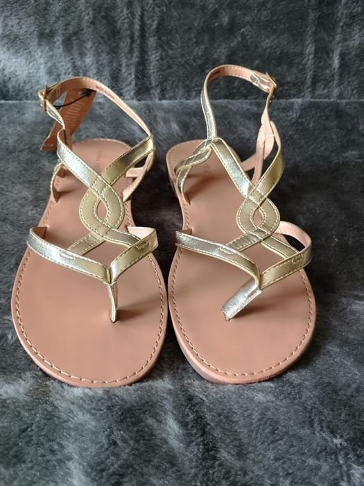 Sandałki japonki złote