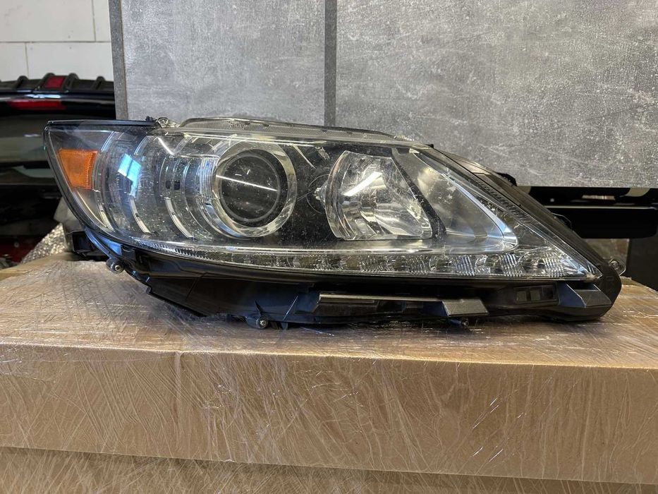 Фара Правая Lexus GS350/300 2013 1014 2015 под ремонт