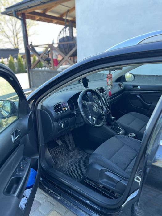 Продається Volkswagen Golf