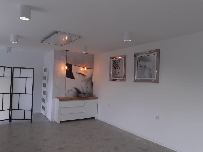 Lokal usługowy (salon,gabinet)