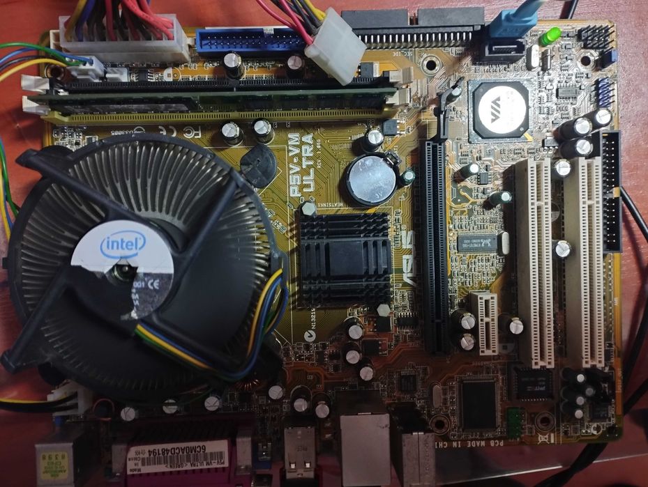 Материнская плата asus p5v-vm ultra