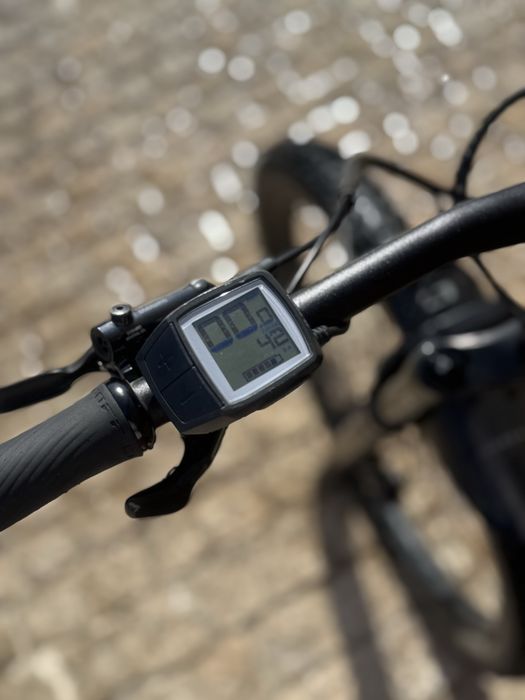 E-bike cannondale