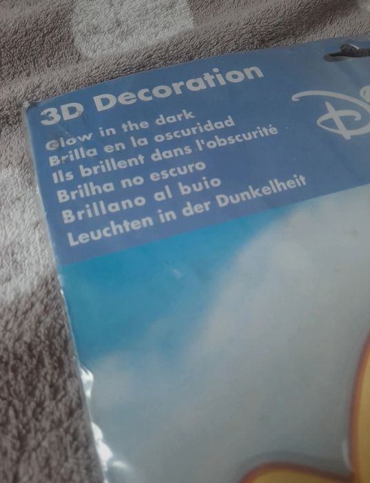 Naklejka 3D na ścianę świecącą w ciemności