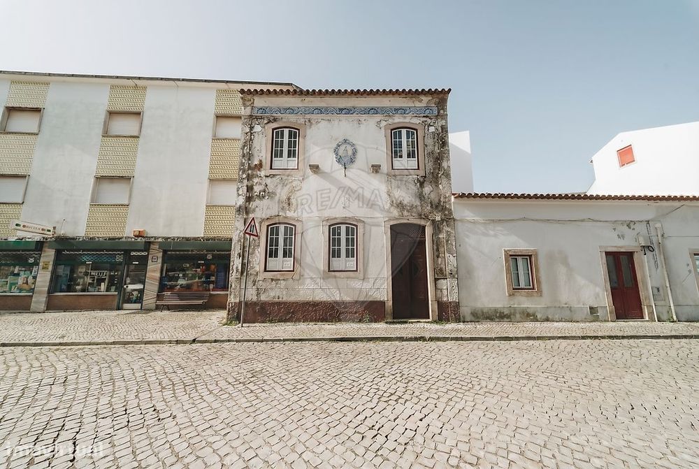 Moradia T6 para venda — Minde, Santarém