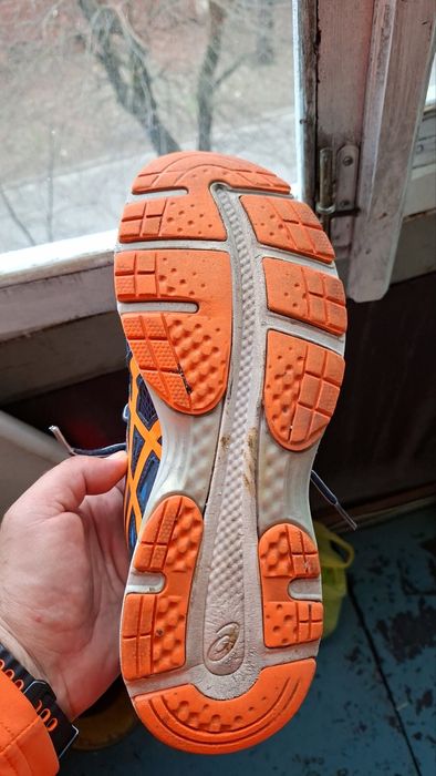 Кросівки для бігу  ASICS