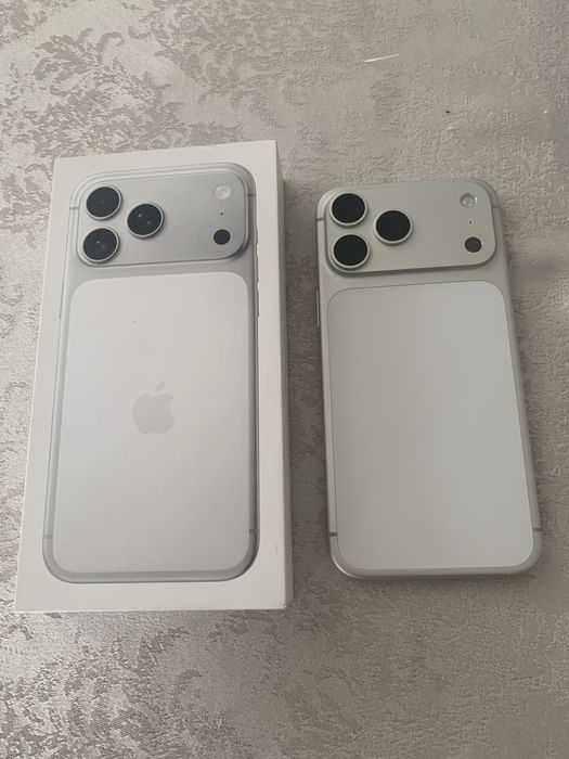 Iphone 17 Pro Max silver 256