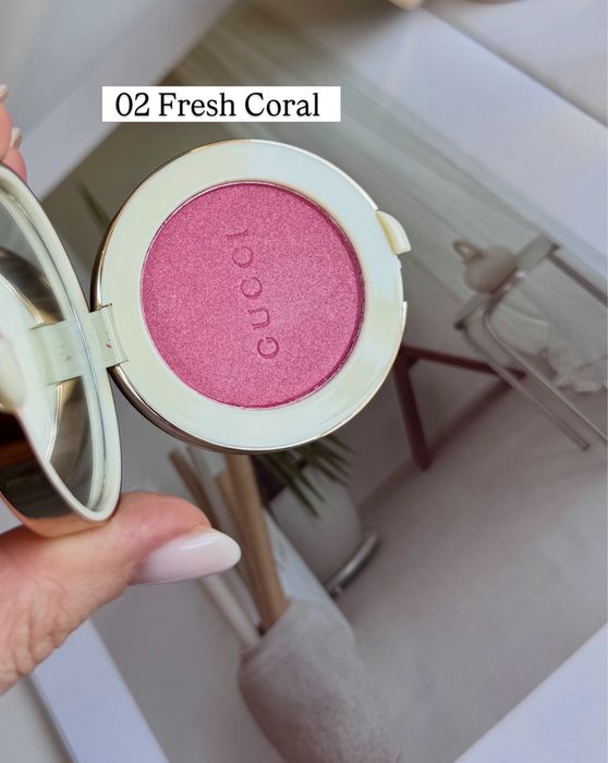Румяна Gucci Glow Blush