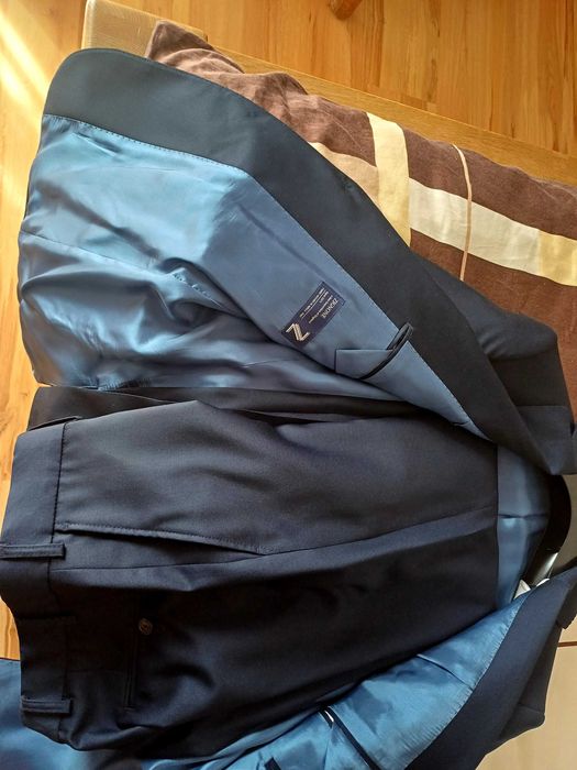 Garnitur męski granatowy Bytom rozm. 182