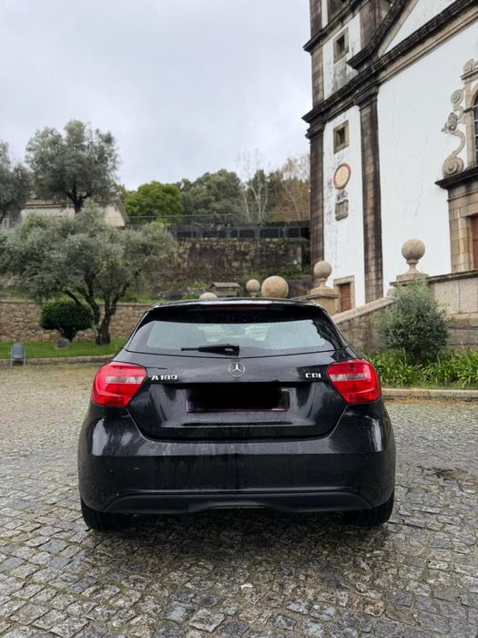 Mercedes-Benz Urban Classe A180d Automático 2013 motor Mercedes 1800