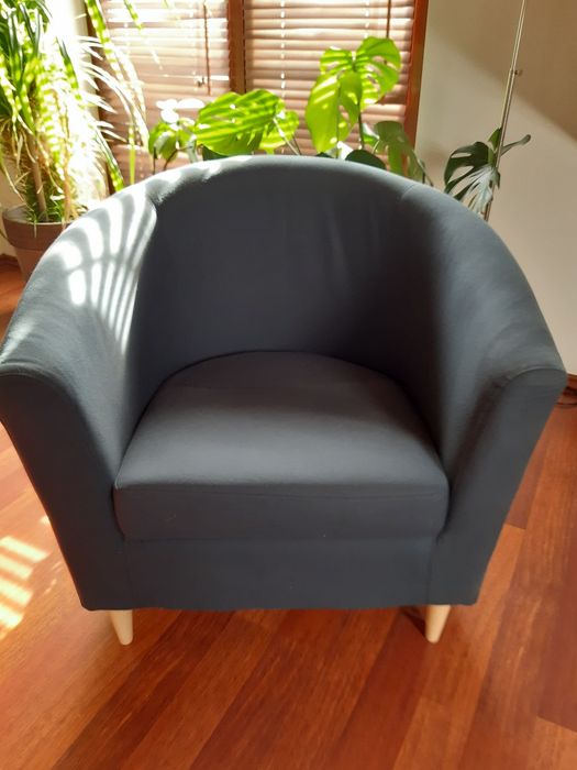 Fotel IKEA szary.