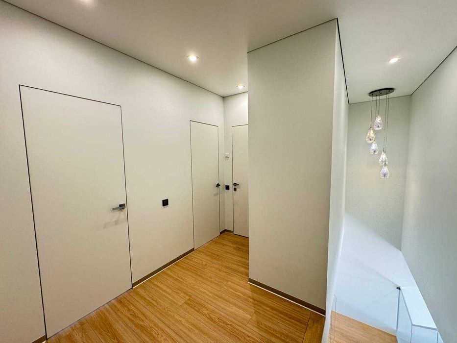 Продам Будинок/Таунхаус з ремонтом, меблями та технікою у Вовчинцях!!!