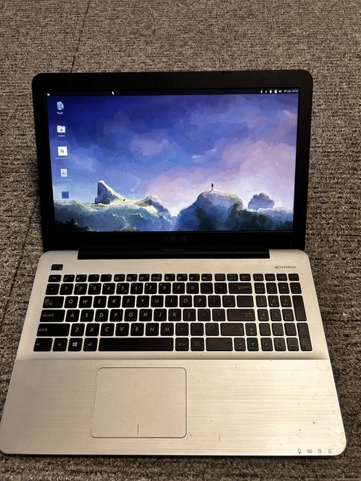 Laptop Asus X555L  idealny do biura Okazja!