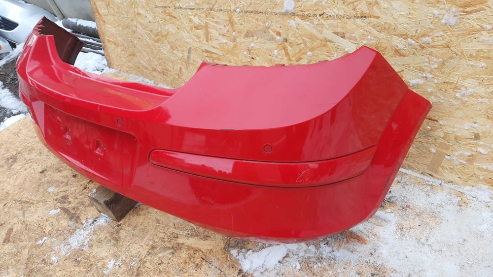Opel Astra H zderzak tylny tył PDC hatchback CZERWONY 3 i 5 drzwi