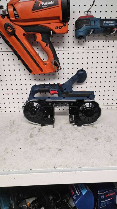 Pilarka taśmowa Bosch GCB 18V-63 bez aku