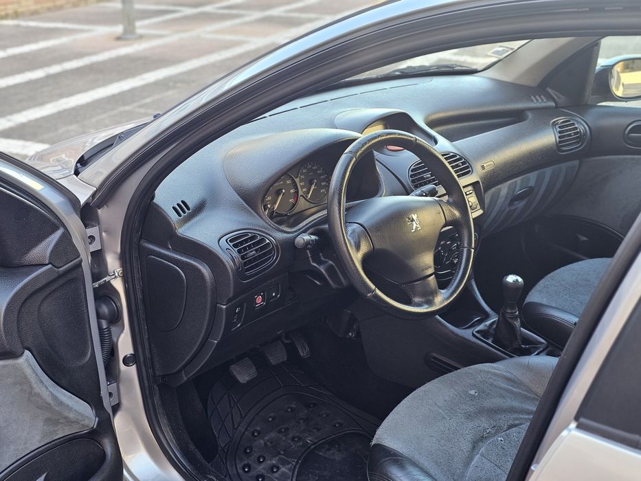 Peugeot 206 1.4 XS 121.000 Quilómetros