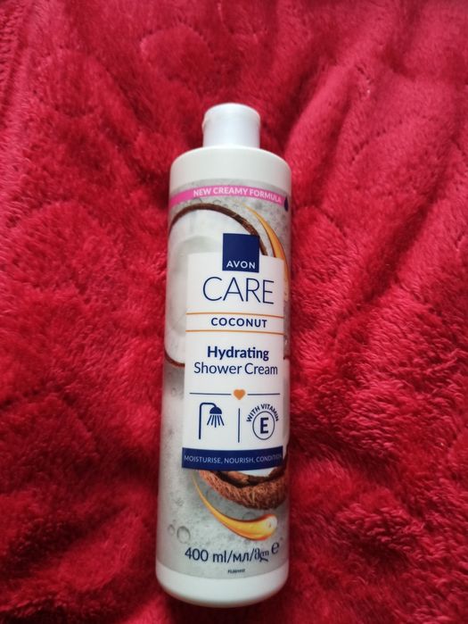 Avon CARE - kremowy żel do mycia ciała - COCANUT - 400 ml