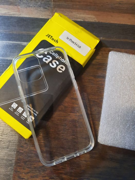 Etui na IPhone 12 mini marka JETech przezroczysty nowy