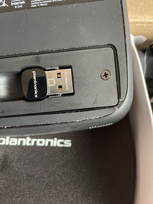 Sistema de conferencia audio Plantronics Calisto 620