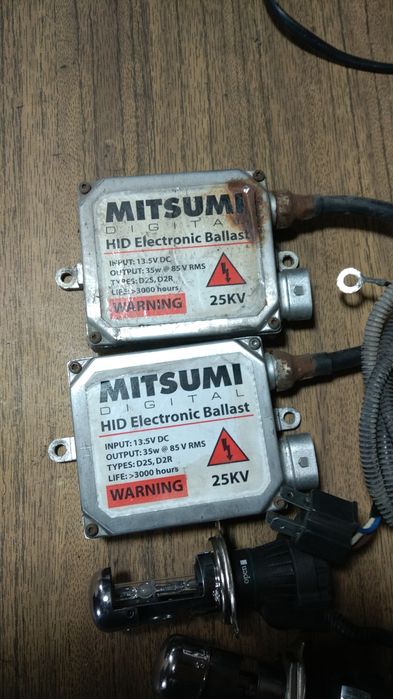 Биксенон продам 800грн