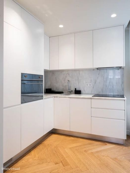 Apartamento T1 com estacionamento, Estrela, Lisboa