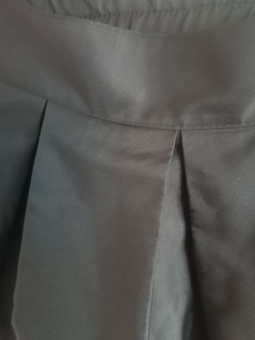 Elegancka spódniczka dla dziewczynki roz 128
