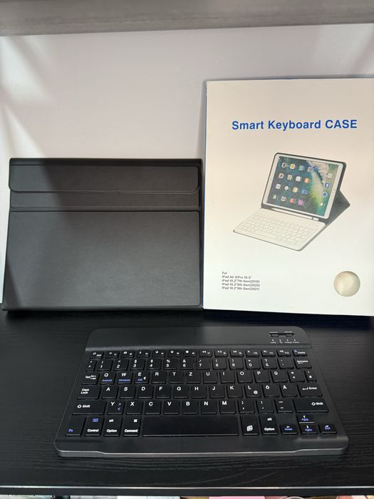 Чохол-клавіатура для iPad