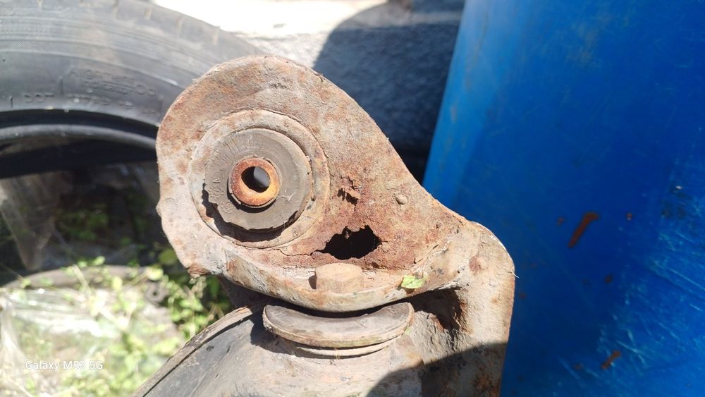 Балка подрамник ауди 80 б3 б4 AUDI