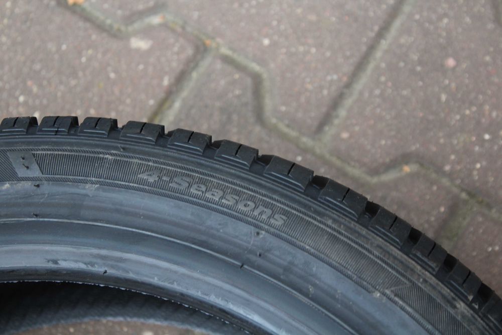 225 40 R18 Hankook Kingery 4S2