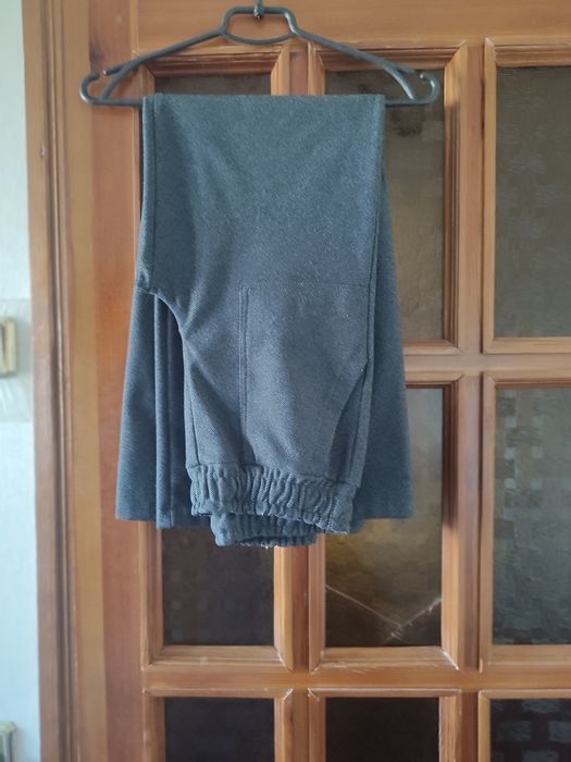 Штани брюки на дівчинку школа 164