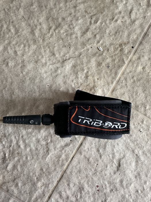 Prancha de surf 6’1 com acessorios incluidos