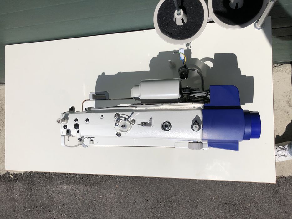 Máquina de costura industrial JUKI DDL-7000