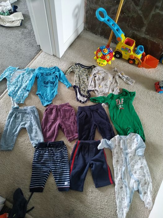 Чоловічки, бодики 68. 3-6 міс.