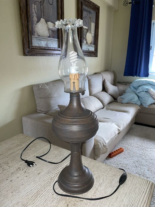 Candeeiro vintage em bronze