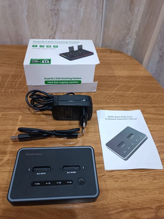 Dock station para M.2 nova