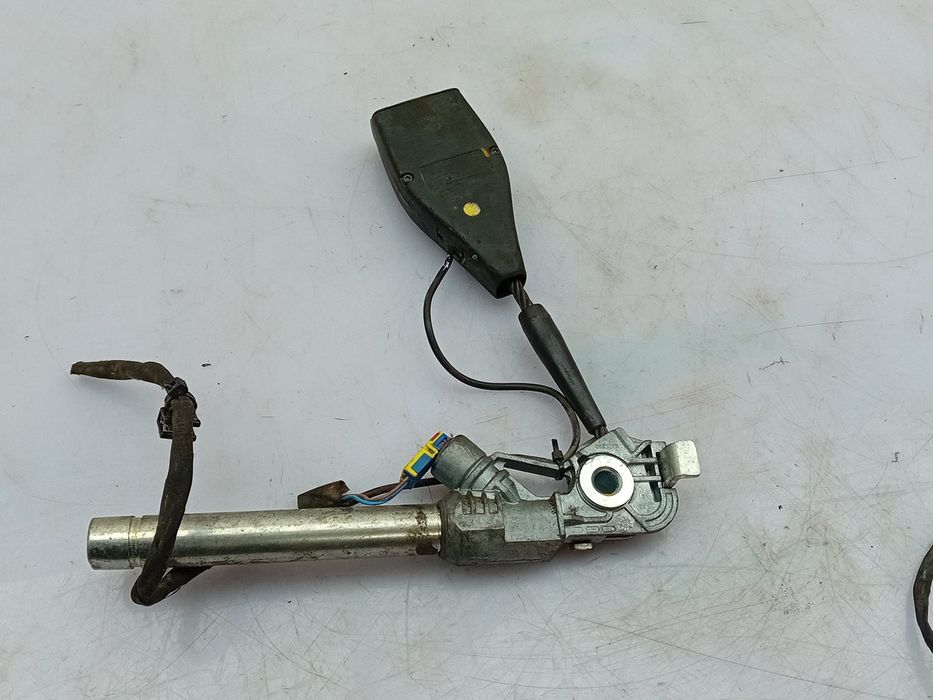 Pré-tensor cinto frente direito RENAULT Kangoo Express (FW0/1_)