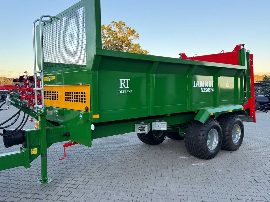 Rozrzutnik Roltrans skorupowy 8 t, 2 wałki pionowe, BOGATA WERSJA