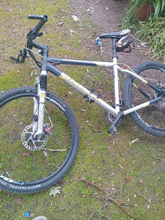 Bicicleta giant  usado