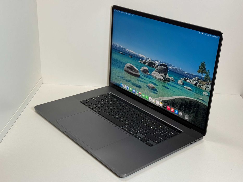 MacBook Pro 16 2019 TouchBar - i7 32GB/1TB 83% Baterii - Gwarancja -