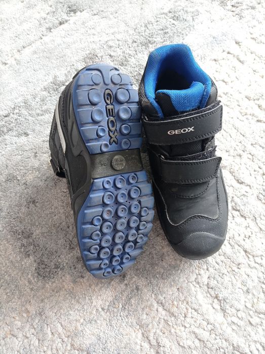 Buty zimowe Geox rozmiar 34