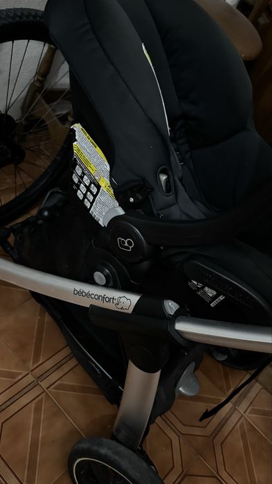 Carro como ovo como novo