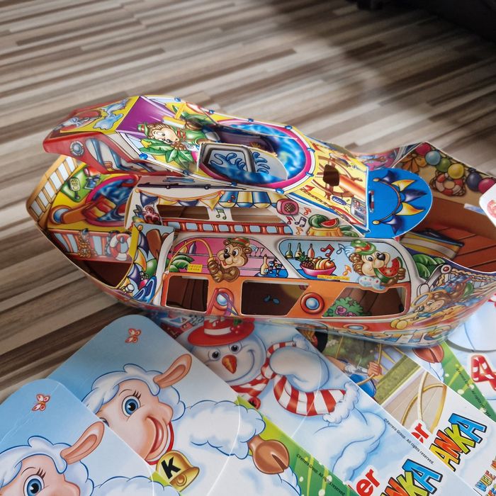 Opakowania po Kinder niespodzianka
